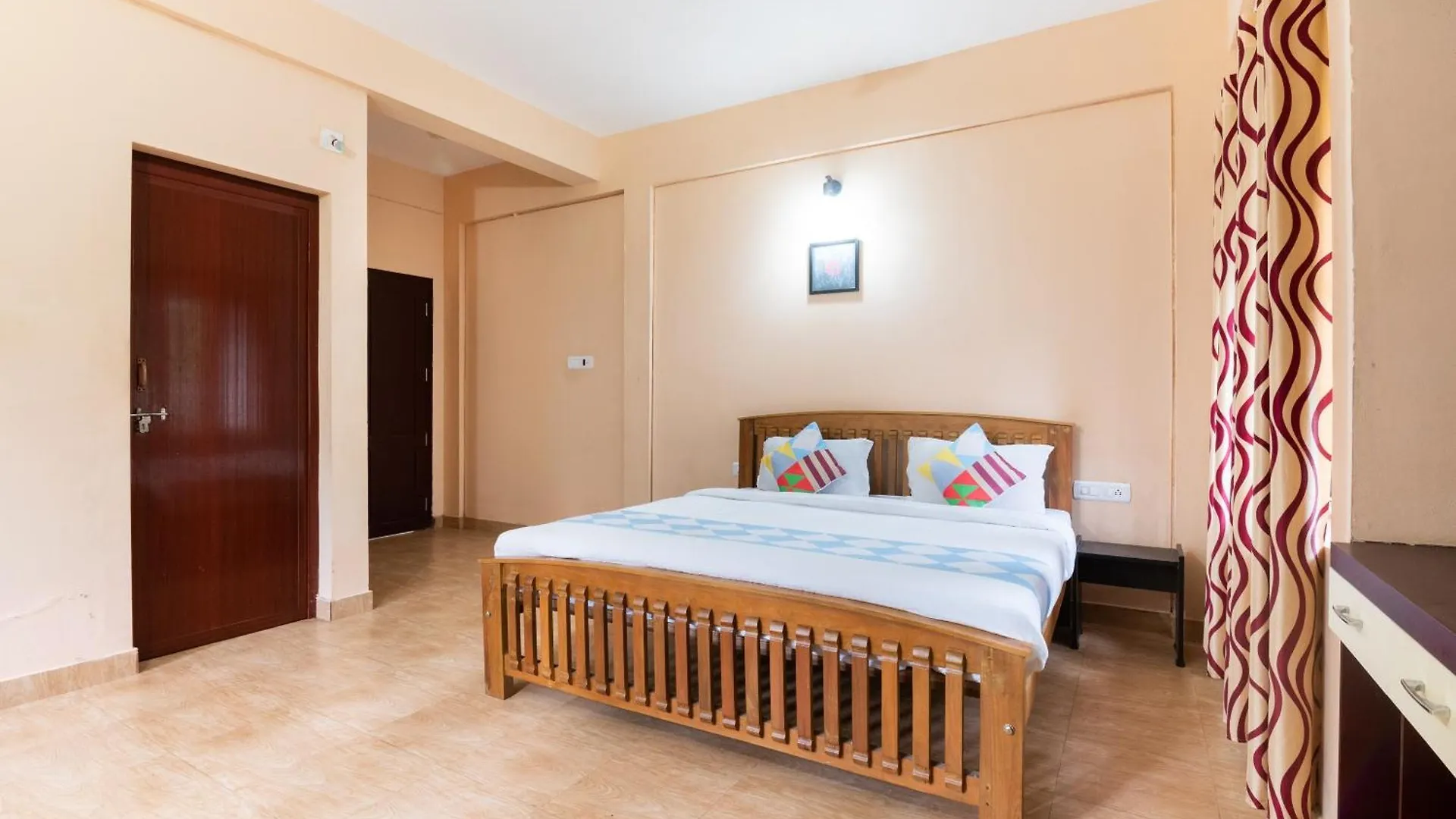 *** Guest house Oyo Home Vedica Home Stays Wayanad India